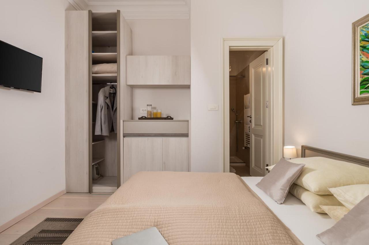 Villa Sokol Apartments Opatija Center Exteriér fotografie
